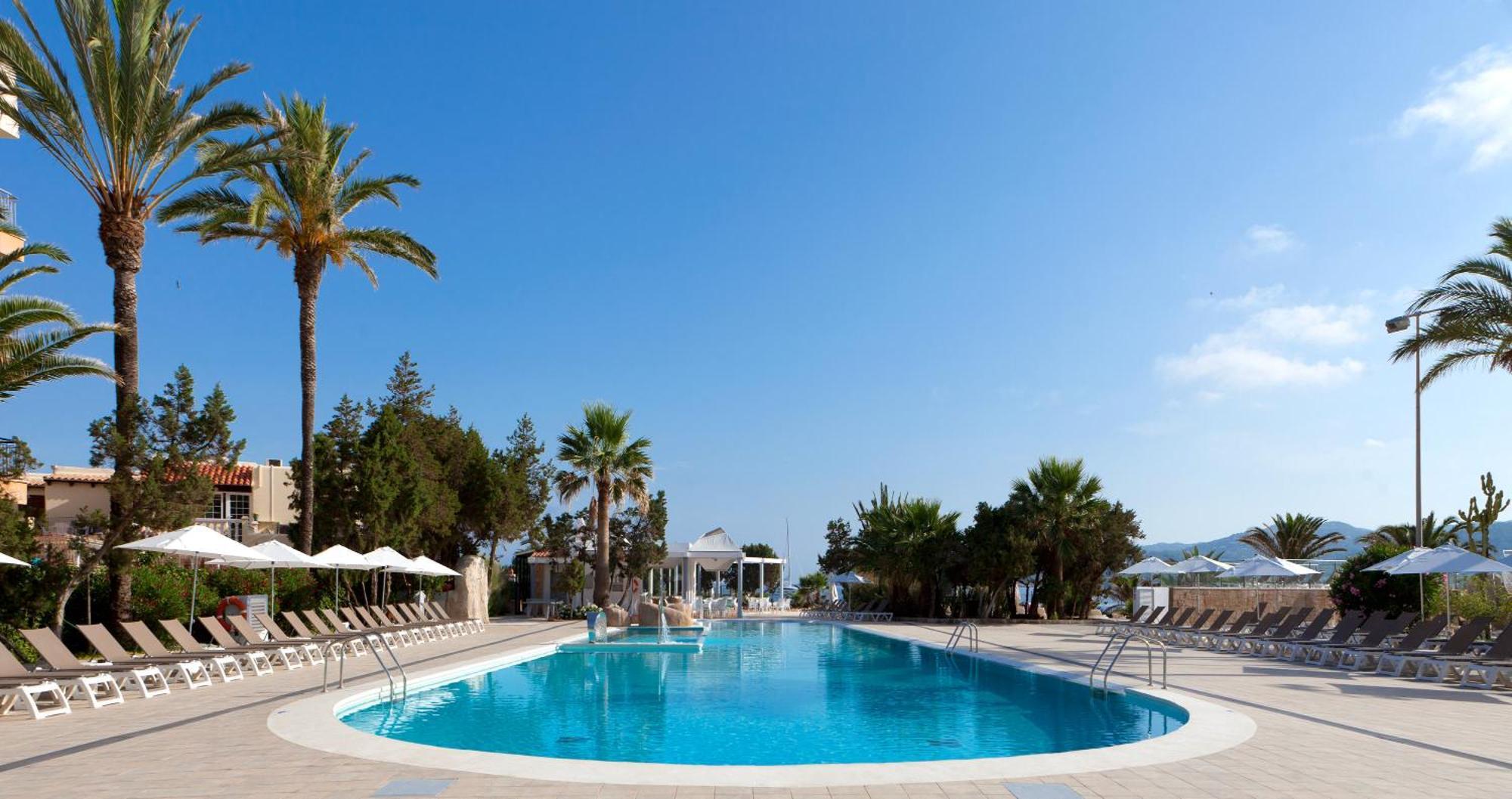 Marvell Club Hotel & Apartments Сан-Антонио-Абад Экстерьер фото