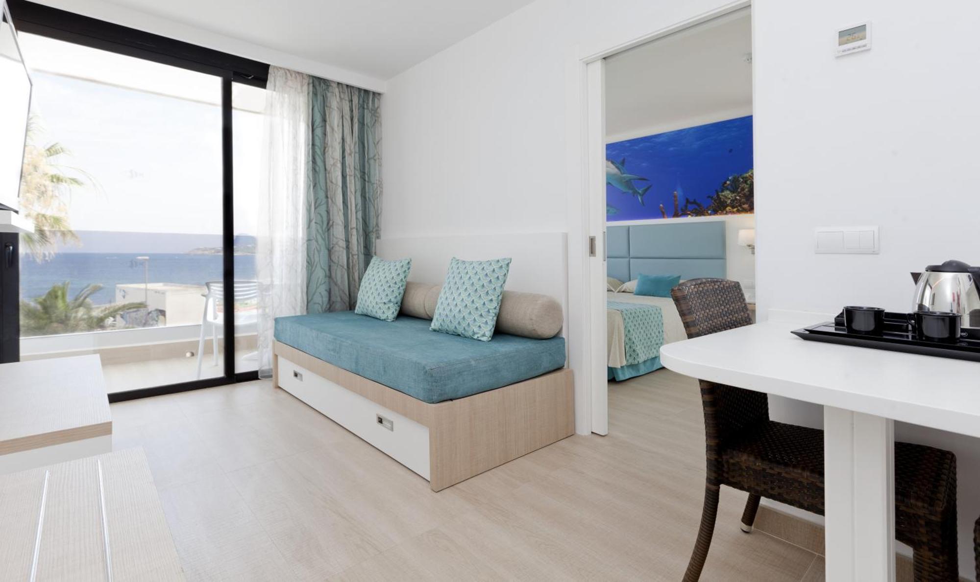 Marvell Club Hotel & Apartments Сан-Антонио-Абад Экстерьер фото