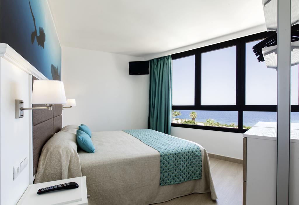 Marvell Club Hotel & Apartments Сан-Антонио-Абад Номер фото